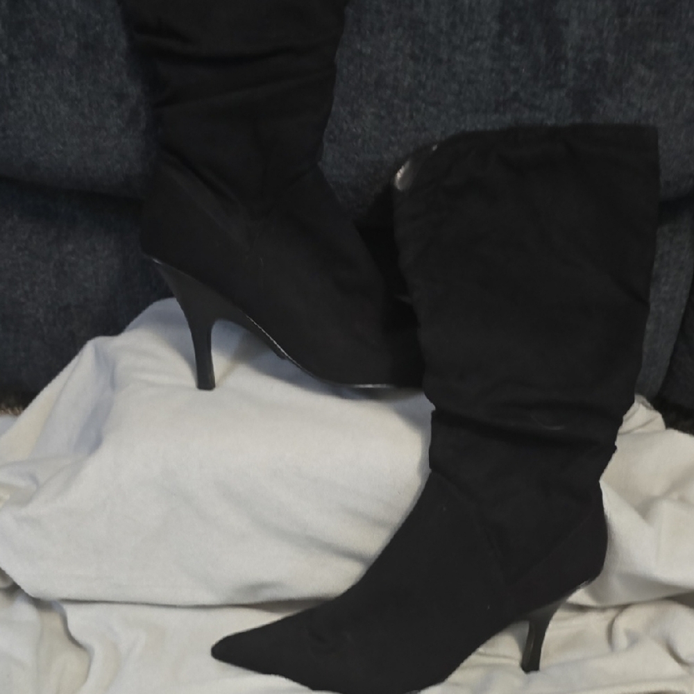 Elegant Black Suede Heeled Boots for Women